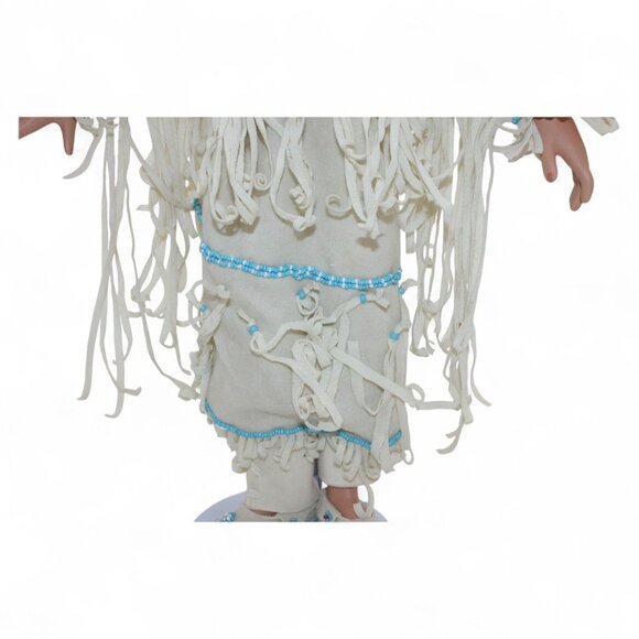 Silver Moon Native American Collectible Porcelain Doll By Linda Mason W/ Beaded - Picture 8 of 12